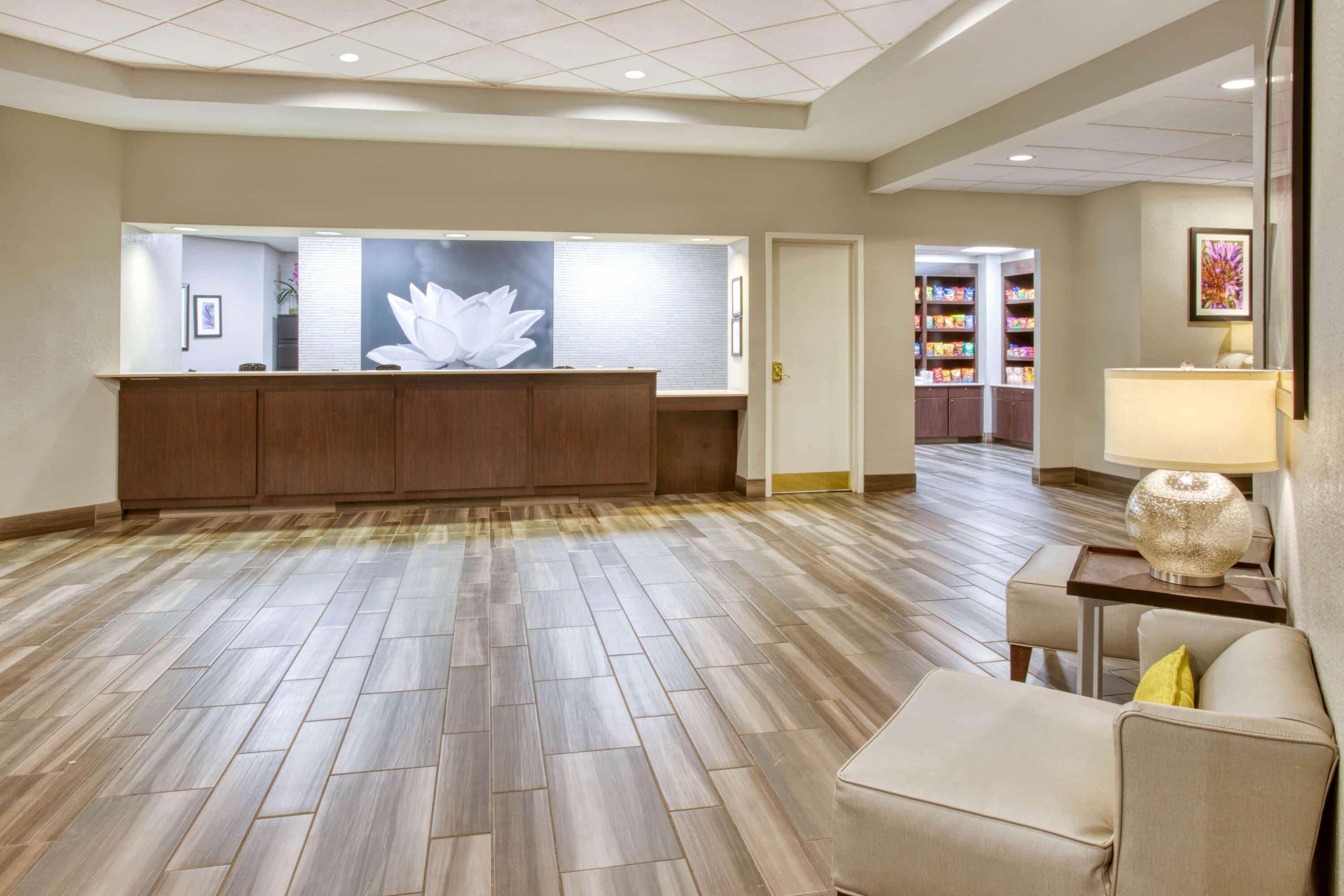 La Quinta By Wyndham Minneapolis Bloomington W - Free Airport Shuttle Exterior foto